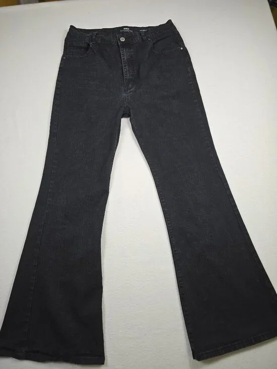 Cotton On Original Flare Jeans Black Denim Size 12 Made With 10% Recycled Cotton - Picture 1 of 6